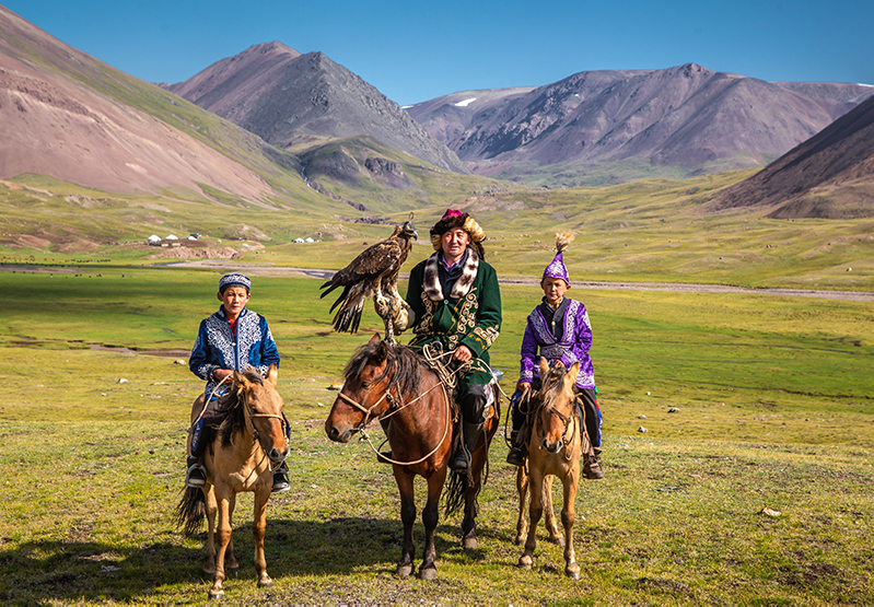 Mongolian Eagle hunters